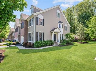 129 Ironwood Ct, Middletown, NJ 07748