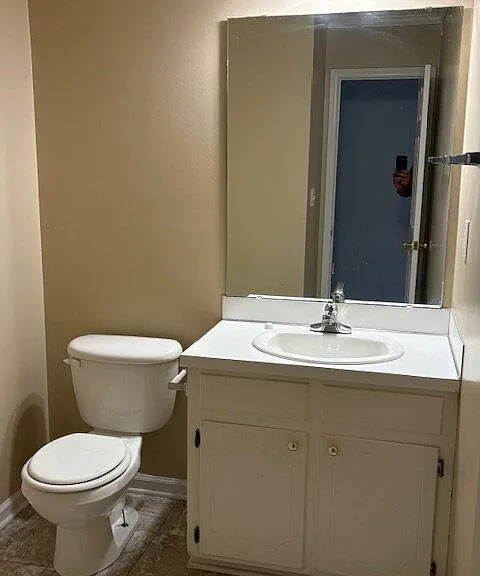 3987 Sterling Pointe Dr — Photo 12
