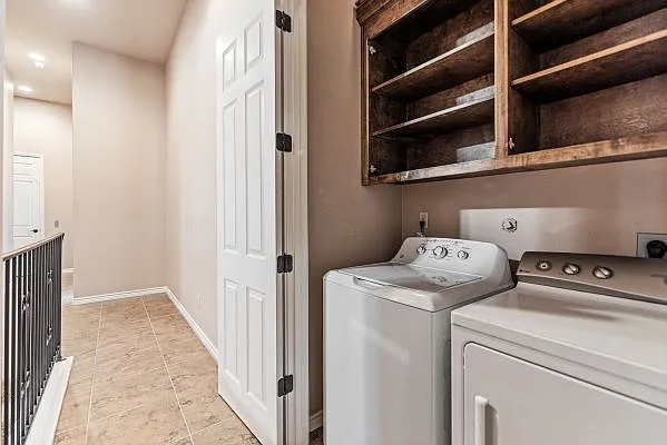 14910 Leeward Dr #702 — Photo 11