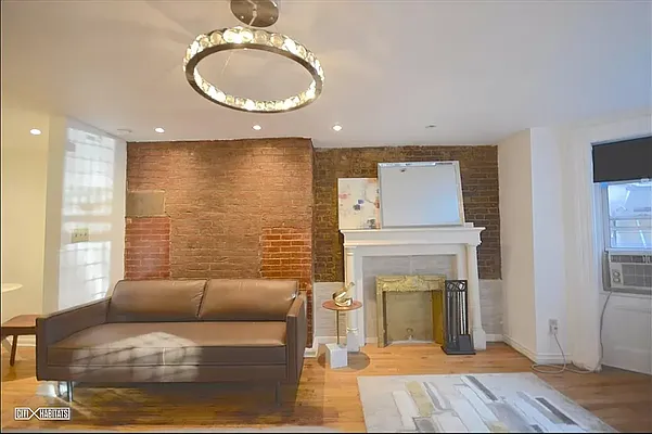 Rented by Corcoran | media 5