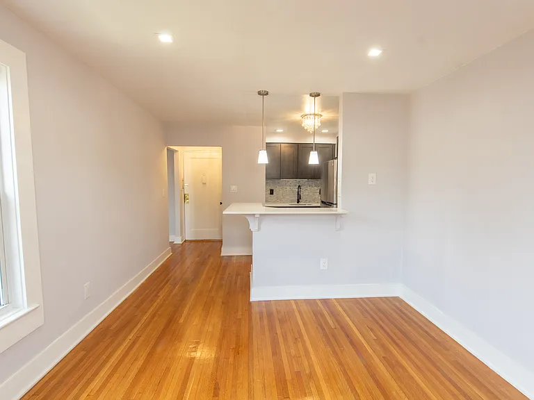 Forest Hill Terrace — Photo 5