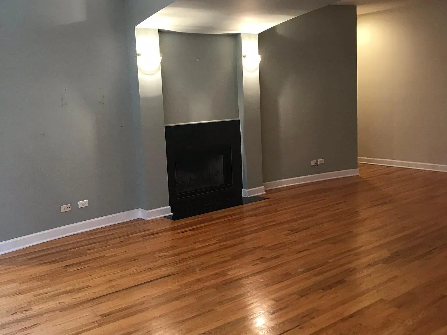 2 bed, 1200 sqft, $2,850 — Photo 2