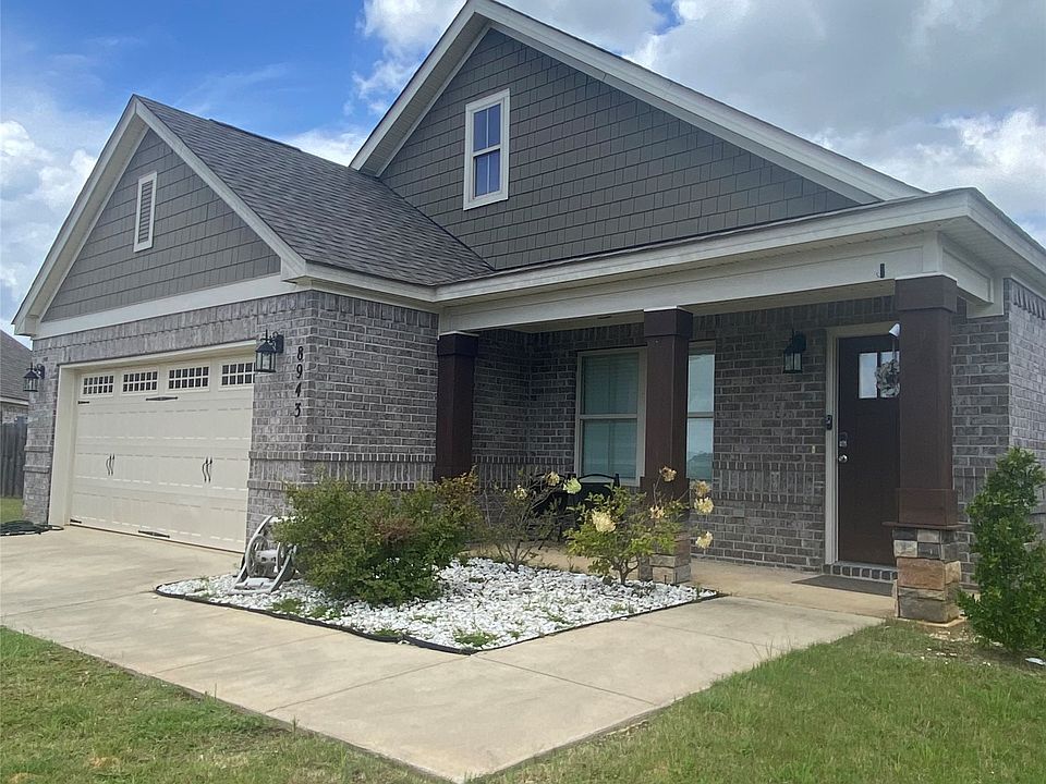 1st image of 8943 Braxton Ln