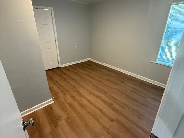 5889 N Carolina Hwy #66 — Photo 9