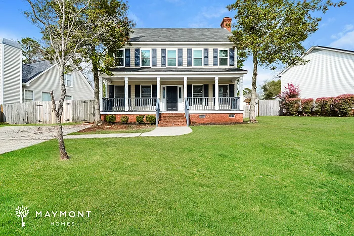 117 Greenglen Dr — Photo 1