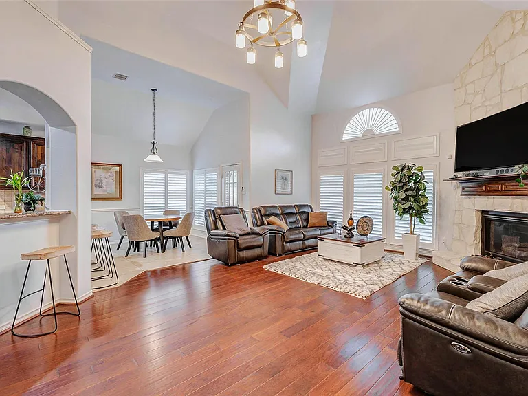 20307 Cortina Valley Dr — Photo 20