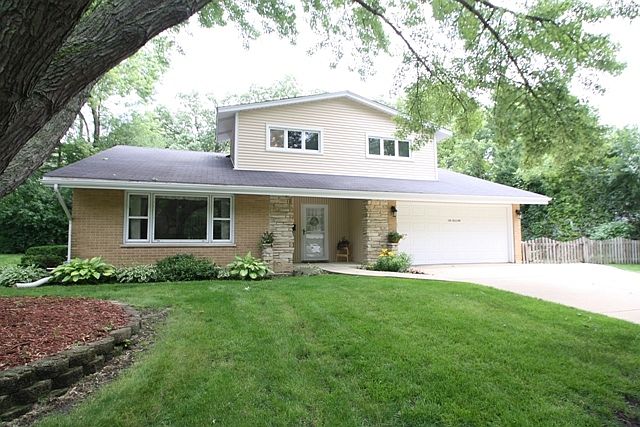1st image of 125 Hilltop Dr