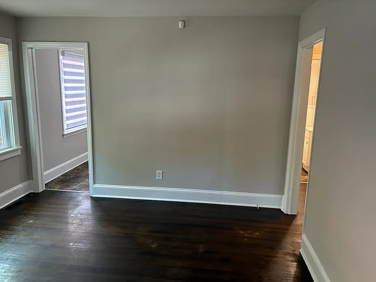 4004 Winfield Dr — Photo 5