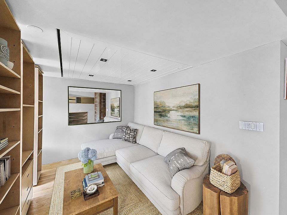 1st image of 305 W 52nd St APT 6A