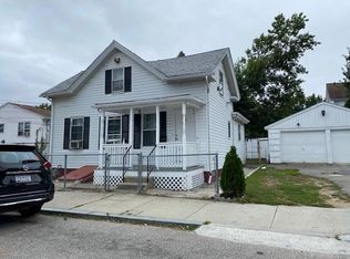 6 Octavia St, Providence, RI 02909