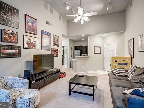 5th image of 4401 Fair Stone Dr APT 202