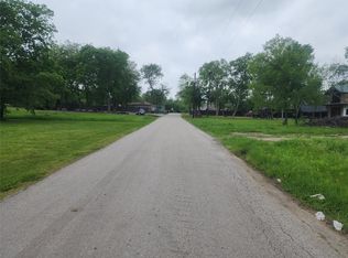 1412 Gibbons St, Greenville, TX 75401