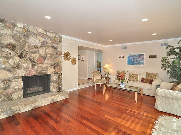 5th image of 23944 Crosson Dr