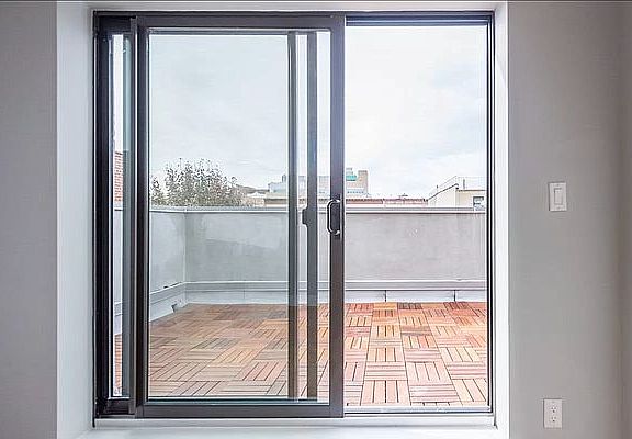 4th image of 30-30 45th St #2L