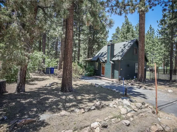 610 Eureka Dr, Big Bear Lake, CA 92315