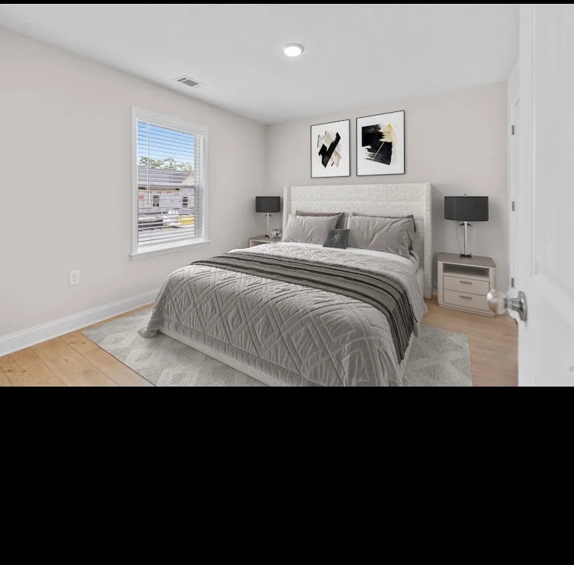 2 bed, 1013 sqft, $1,800 — Photo 2