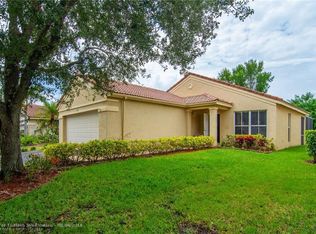 743 Sand Creek Cir, Weston, FL 33327