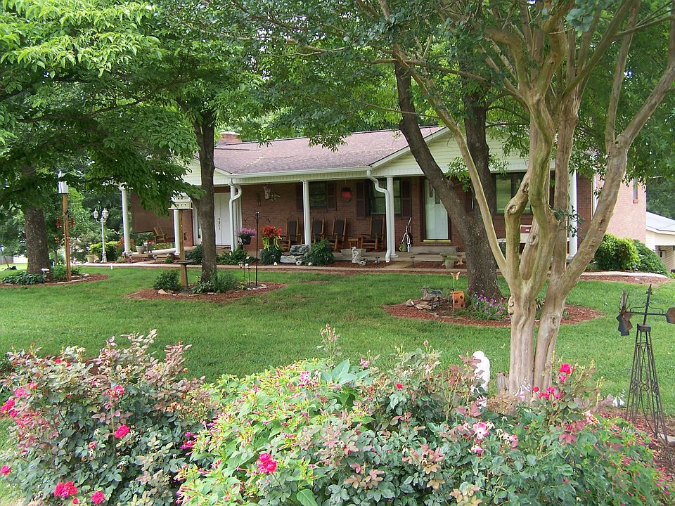 1st image of 3385 Mays Chapel Cir