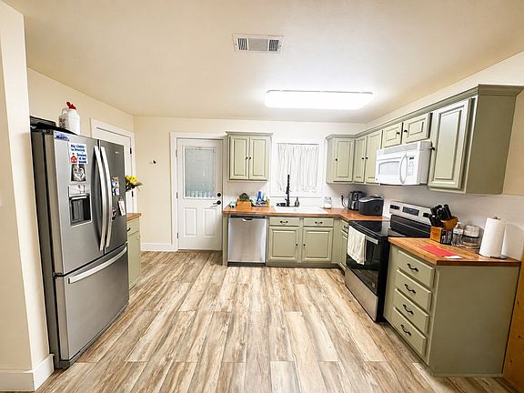 4th image of 207 Glenwood Dr