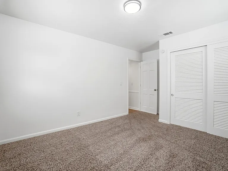 7214 Winnebago Dr — Photo 33