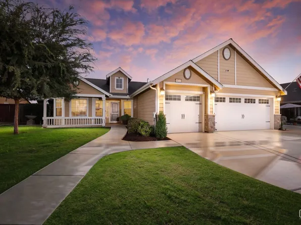 9525 Mountain Aspen Ln, Shafter, CA 93263