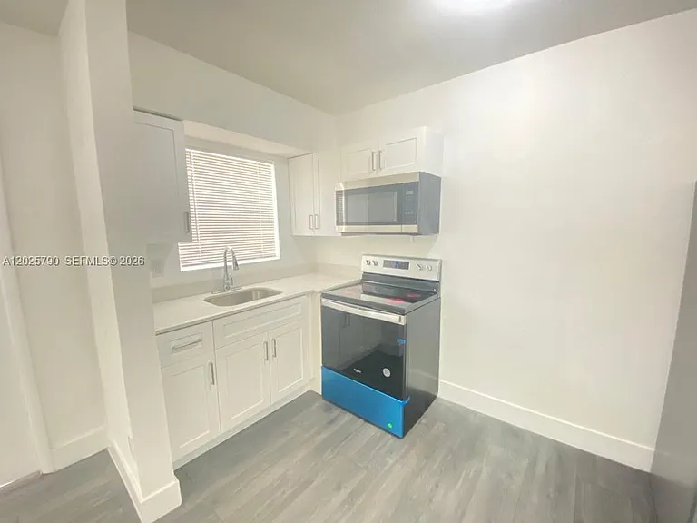 2150 NW 24th St #2 — Photo 13