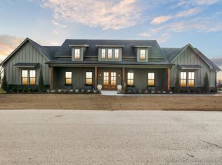 4890 W 77th St S, Tulsa, OK 74132