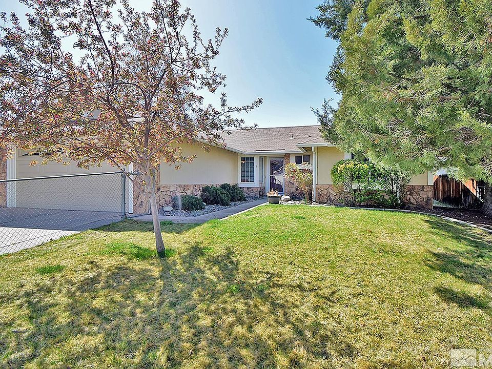 1st image of 3513 Willowdale Dr