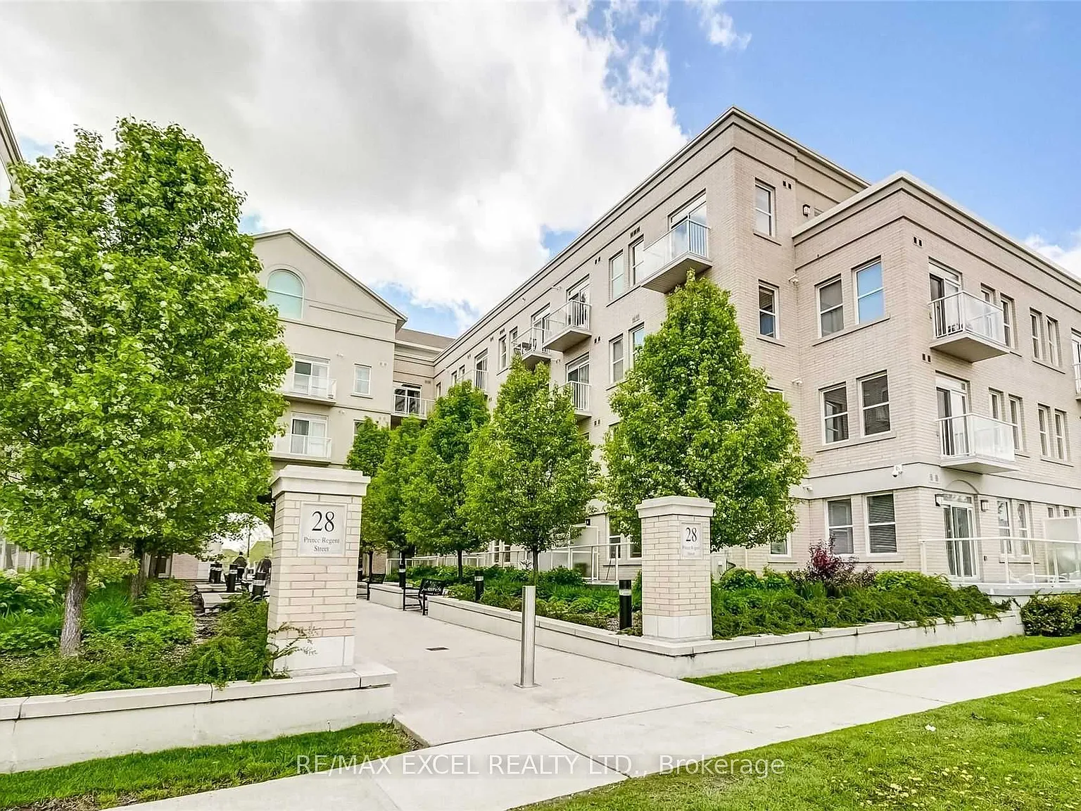 2 bed, $2,800 — Photo 2