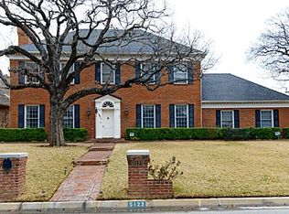 5123 Bridgewater Dr, Arlington, TX 76017