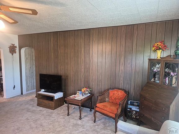 3rd image of 901 San Juan Ave