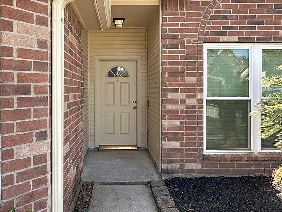 3rd image of 29219 Waltham St