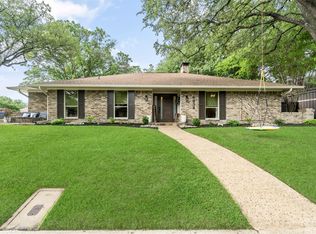 6034 Black Berry Ln, Dallas, TX 75248