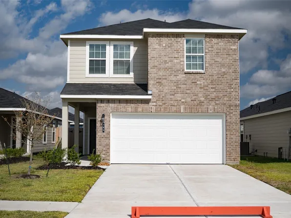 767 Westpointe Dr, Dayton, TX 77535