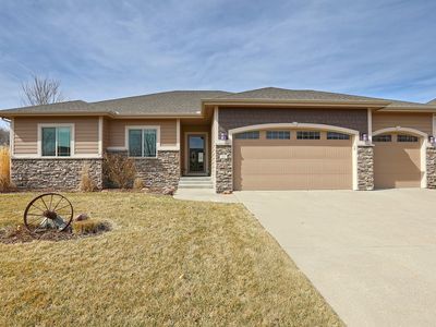 433 S 83rd St, West Des Moines, IA, 50266