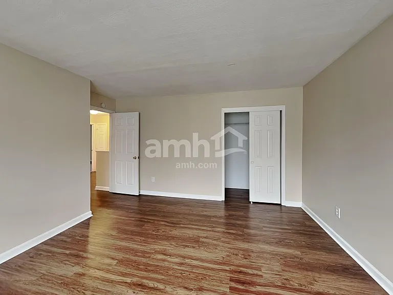 12523 Doe Ln — Photo 15