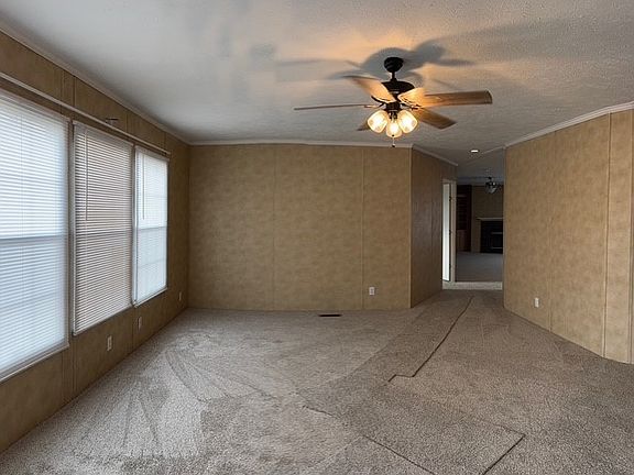 4th image of 1718 Melton Avenue NE