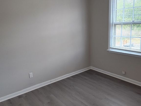 5th image of 1205 County Home Rd APT 4