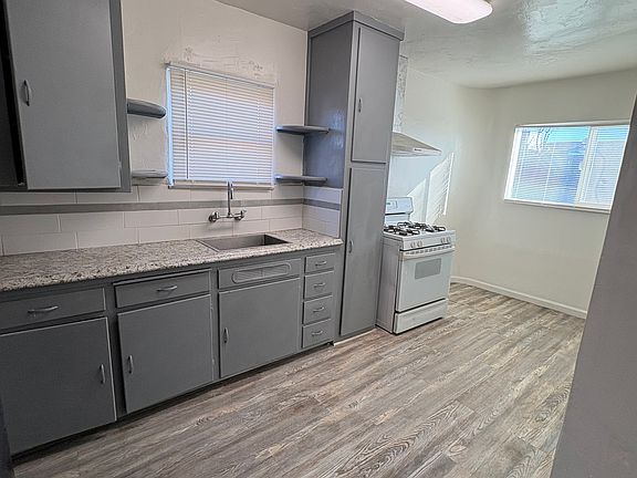 3rd image of 3195 W McKinley Ave #Apr