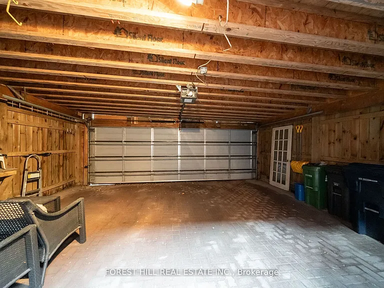6 Aberdeen Ave — Photo 34