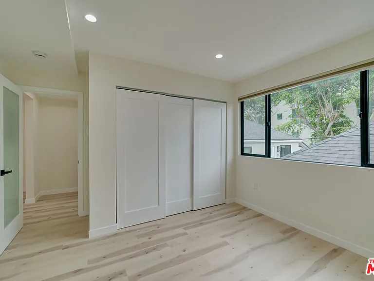 928 N San Vicente Blvd #107 — Photo 12