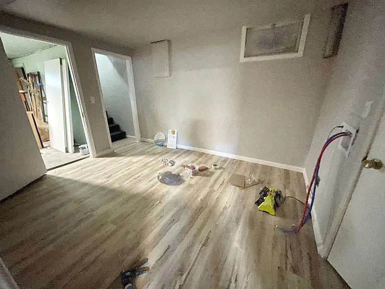 1604 S Kenwood St — Photo 20