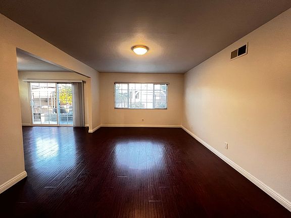 4th image of 17926 Thornlake Ave