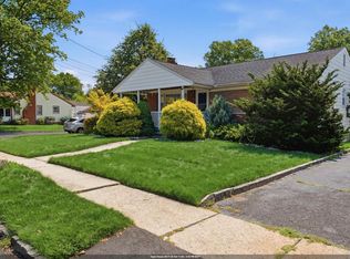 2349 Colonial Dr, Rahway, NJ 07065