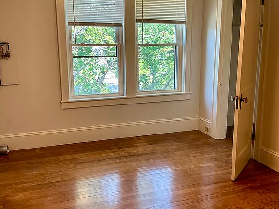 4th image of 45 Prospect St #3