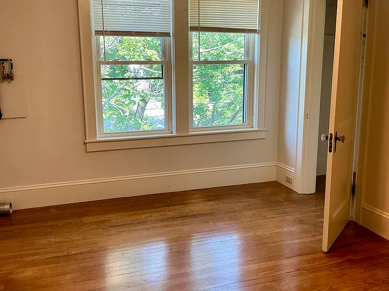45 Prospect St #3 — Photo 4