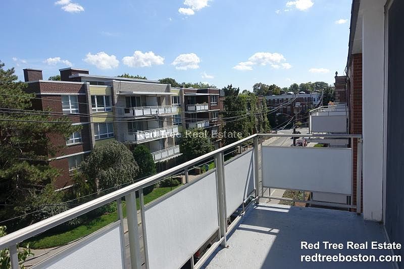 1st image of 50 Park St #47D