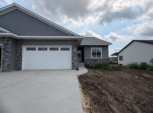 102 Kinsey St, Northliberty, IA 52317