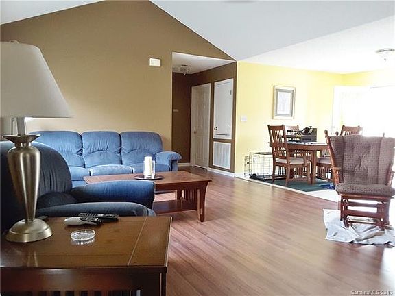 2nd image of 1232 Courtney Cove Ct