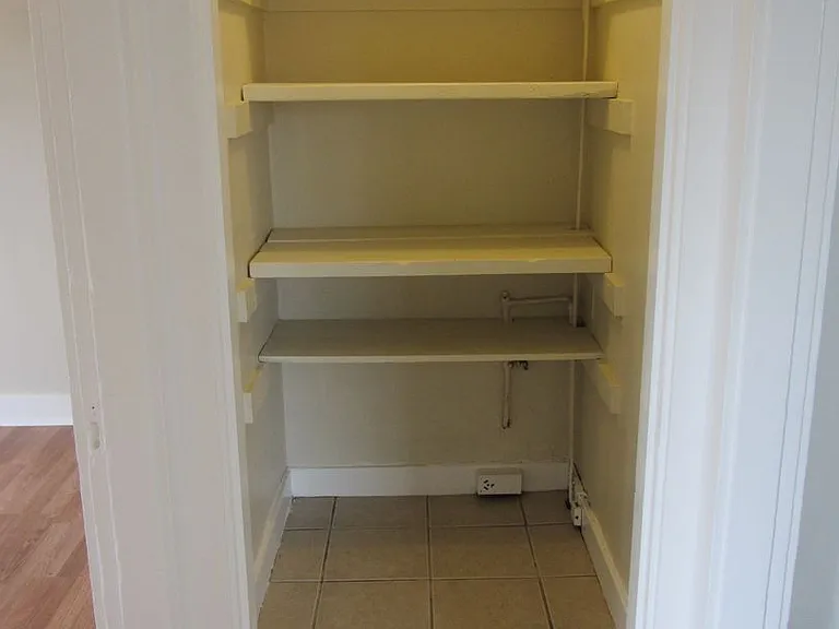 13 Bacon St — Photo 5